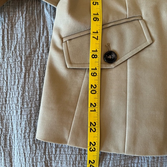 Saks Fifth Avenue Blazer - Picture 6 of 8